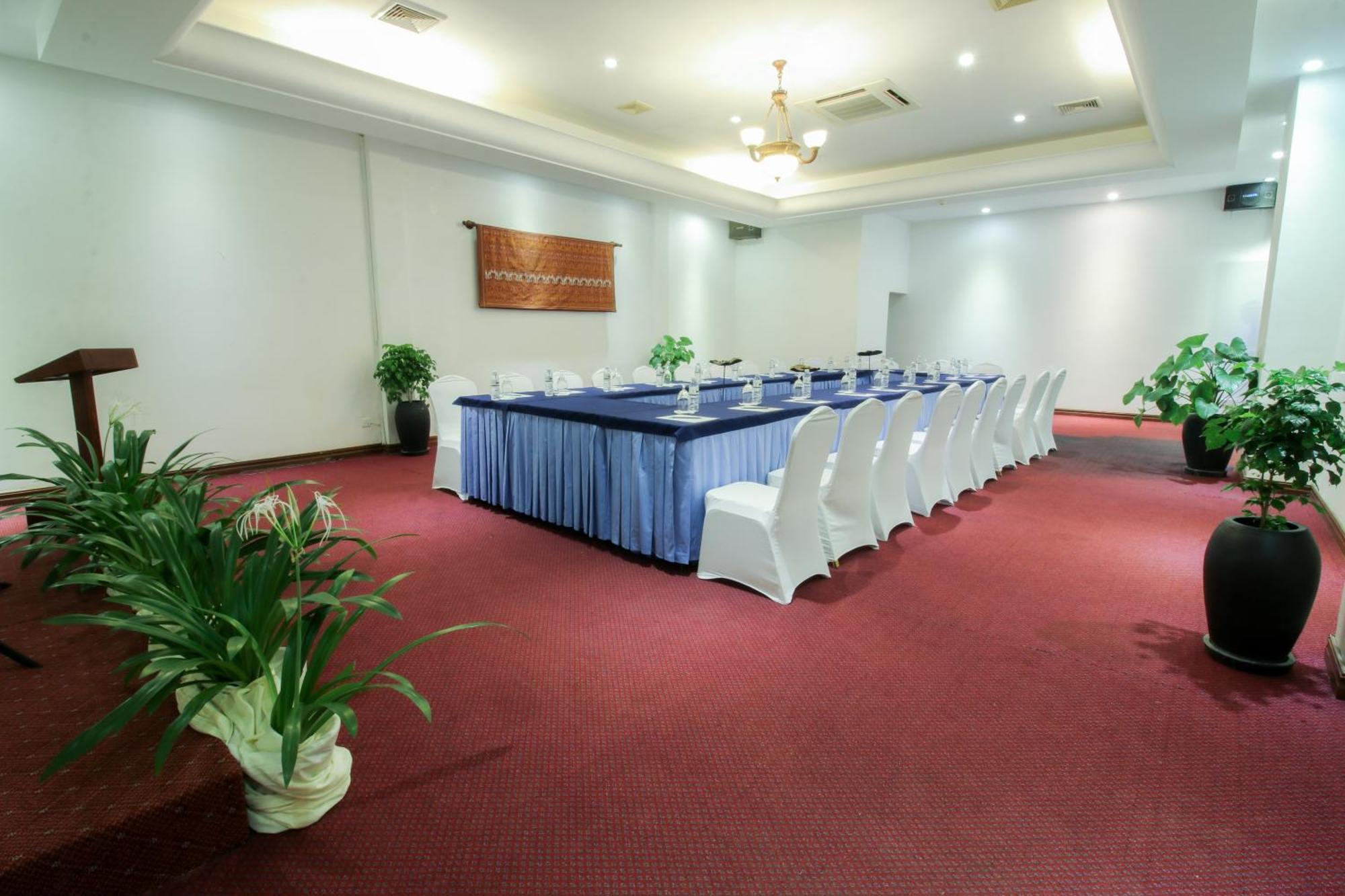 Kingdom Angkor Hotel Siem Reap Esterno foto